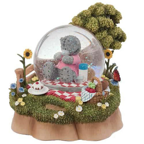 Summer Sunshine Limited Edition Me to You Bear Figurine £42.00